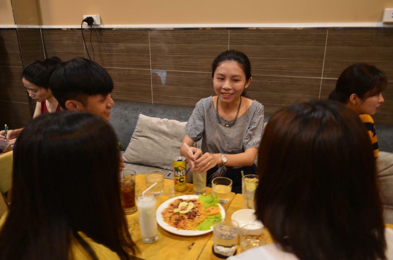 Language Exchange Hostel 2 โฮจิมินห์ซิตี้ ภายนอก รูปภาพ