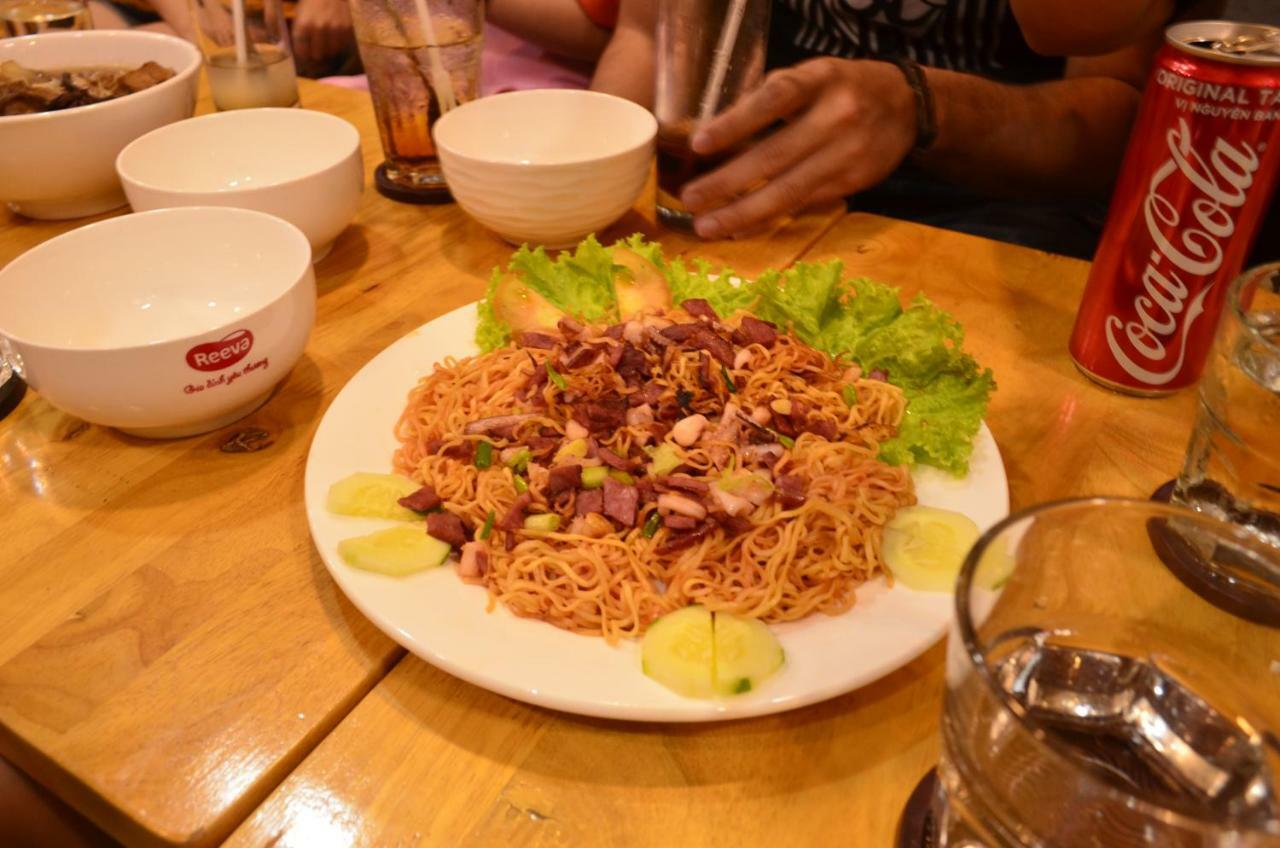 Language Exchange Hostel 2 โฮจิมินห์ซิตี้ ภายนอก รูปภาพ
