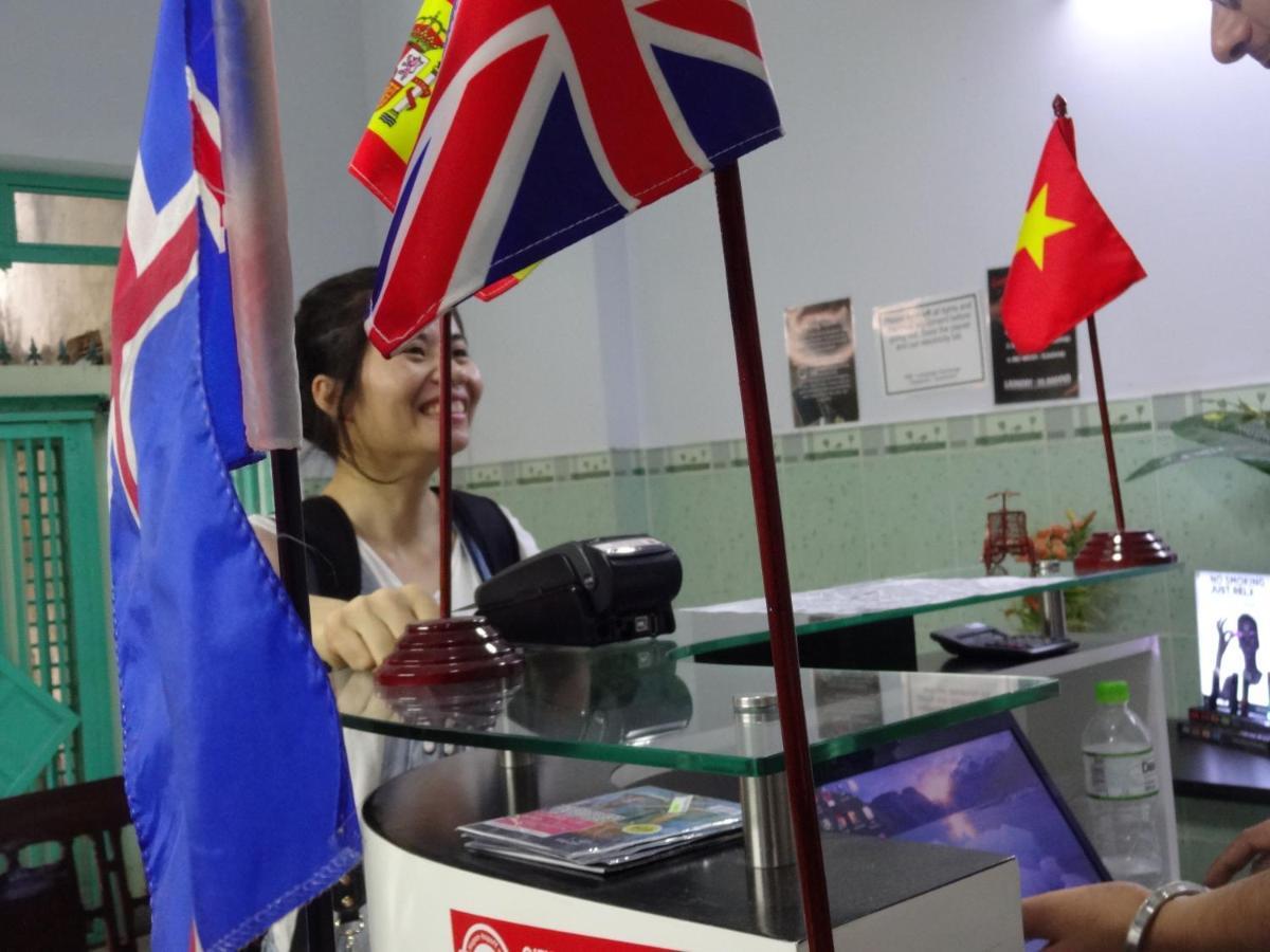 Language Exchange Hostel 2 โฮจิมินห์ซิตี้ ภายนอก รูปภาพ
